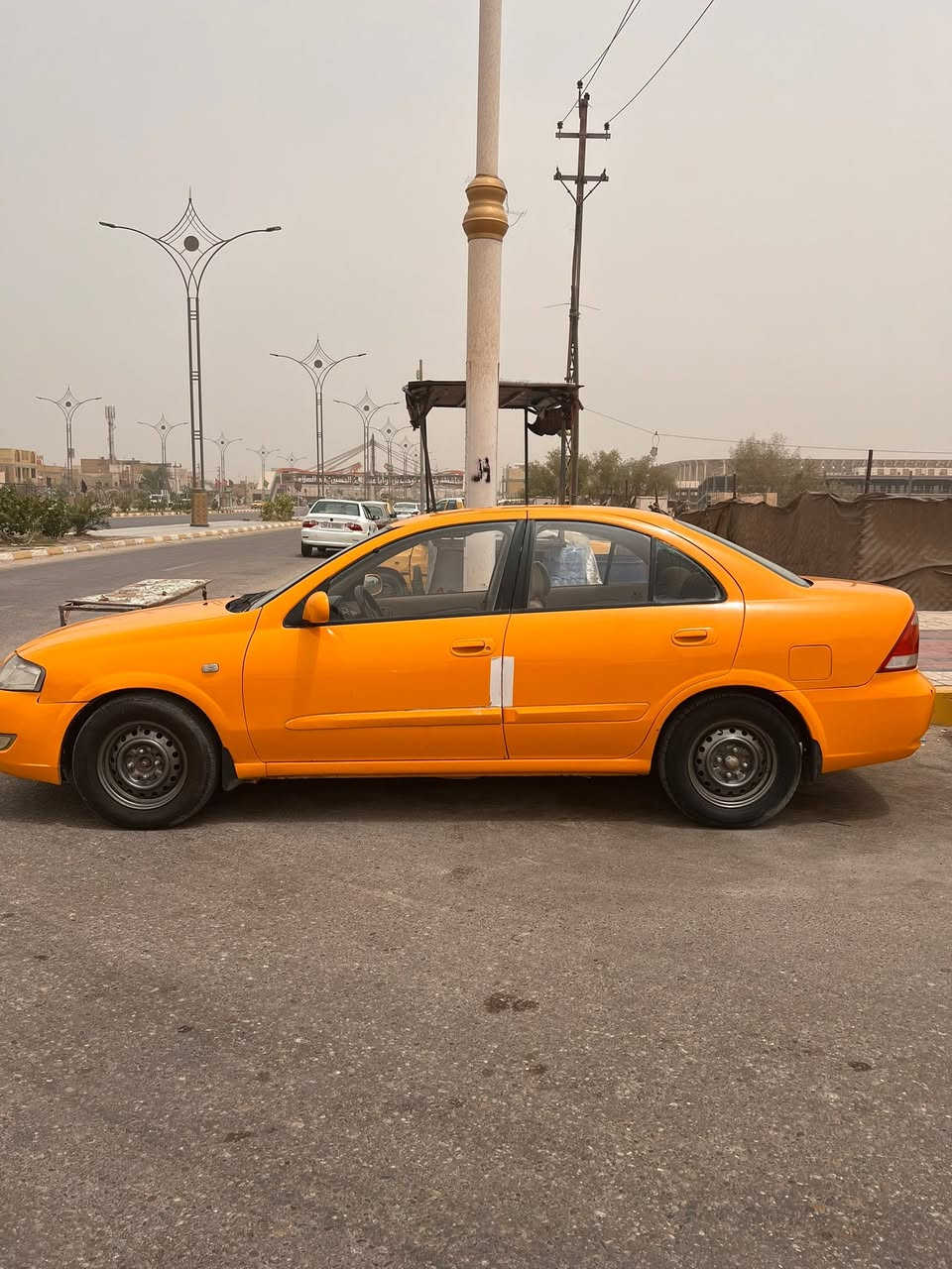نيسان صني 2007 

السيارة بدون ضربة فقط طخات بسيطة 
مكفولة عيب شرعي والضربه القوية
گير مكينه تبريد حدادية مكفولة ،  السيارة جاهزة 
رقمها بصرة ، مكان ناصرية مركز 

سعرها 75 بيها مجال قليل

او مراوس شعندك نزل 

***********
