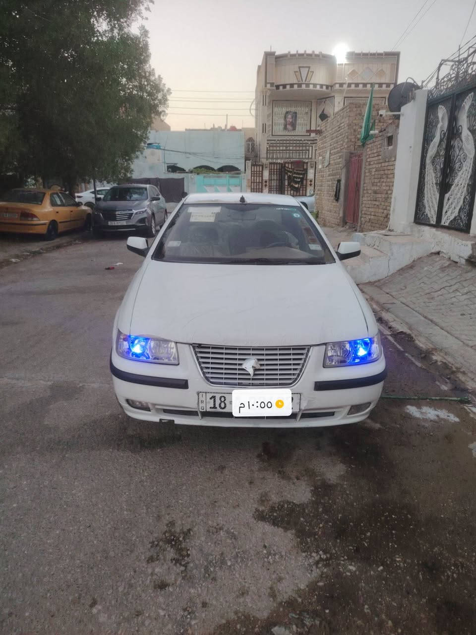 السلام عليكم سمند مديل 11
للبيع سياره جديده بمعنه الكلمه بيه جاملغ امامي بدون داخل بارد بي وبدلته كير مكينه حداديه جديد علئ شرط
تبريد شغال راعيه يمنه بل نجف سنويته لل30 
جهازه علئ اخر حبايه    المكان 
نجف لستفسار ***********
