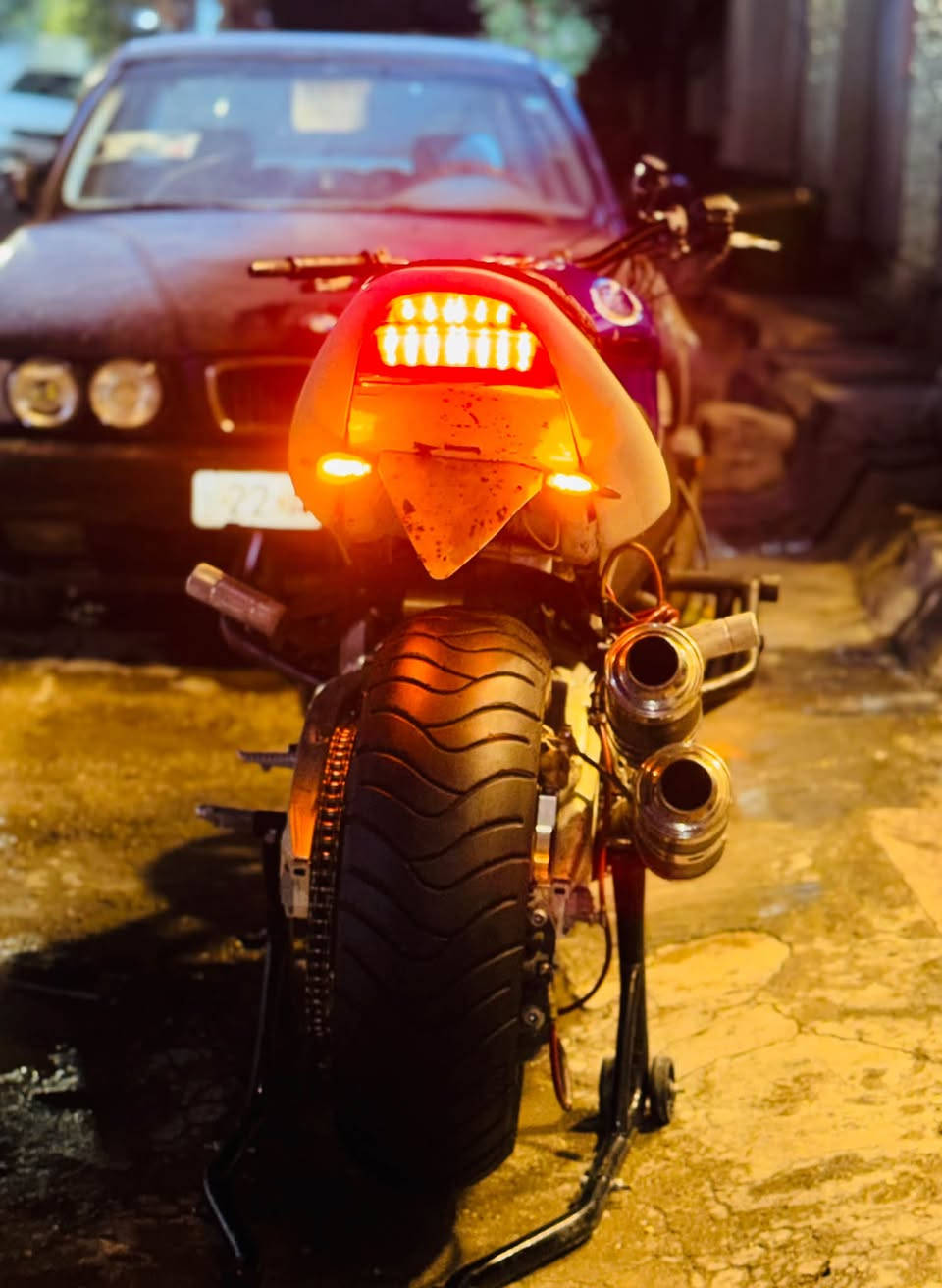 CBR 954 RR دڤل رياضي للبيع مال لعب عليها هدرز ودبل اكزوز وتطواله مال اكزوز كلچات رياضي عنبار بريك امامي برمبو البريك الخلفي 3 فچوج بكره مال لعب اصلي زنجيل 
جديد الدراجه خير من الله بس بيها نضوح ومالحك اسويها الدراجه سعرها مليونين وبيها مجال
 رقمي 
 واتساب فقط ***********
مكاني بغداد الغزالية

