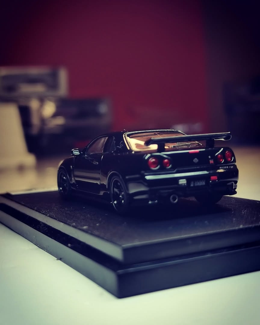 نيسان سكايلاين • جي تي آر R34 • مقياس 1:64