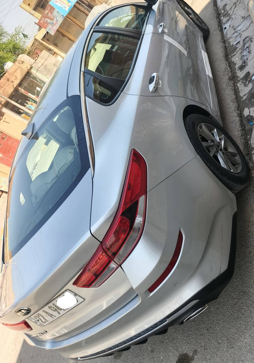 كيا مديل ١٩ أمريكي قطعة تبديل بنيد فقط مداور ثاني يوم  مكينه تبريد حدادة كفاله جاهزة داخل جلد  السعر  ١٣٤ الاتصال  ***********
