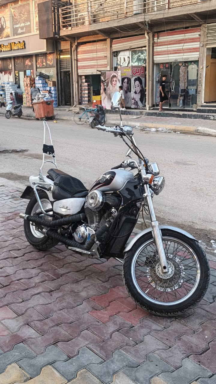 هوندا ستد بلاد البلاد موديل 2002 حديث 
اوراق كامله اصولية الدراجة مدفوع كمرگها  تترقم يعني 
 كفاله گير ومحرك بطناش اول وثاني
  مكانها كربلاء / طويريج
/ دوسات استرايح كبار 
/ شوتة هارلي ديفدسون اصلي 
/سبايدر خلفي اصلي 
/مري ستيل 
/ كشن جلاتين 
/ تخم تاير امامي خلفي جدد ثنينهن 
__ يجي وياها ستيرن جيكاني هدية واشاير هدية جدد 
__ ملاحضه ادامتها كامله بلكات دنسو ياباني اصلي  ودهن اكسادو ومي راديتر زيتي 
سعرها 1750وبيها مجال ❤✨
***********

