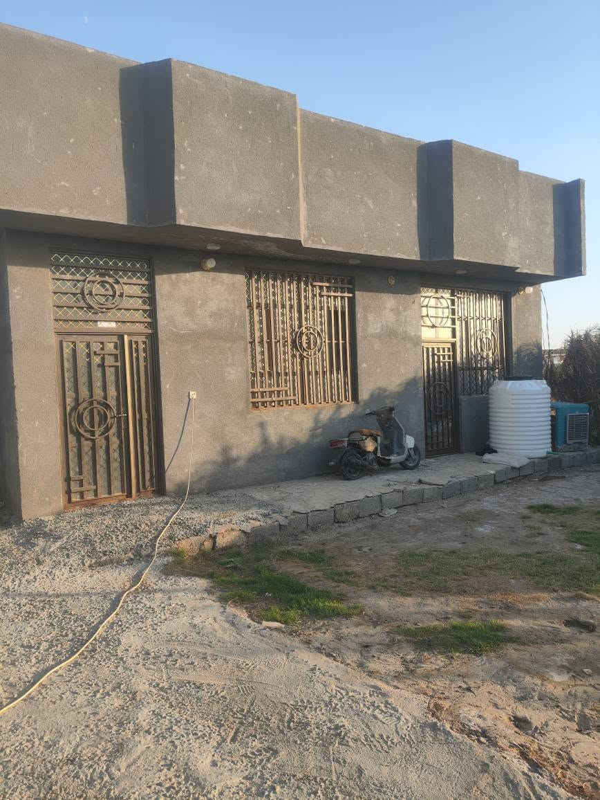 سلام عليكم اخوان مكلف بالنشر دونم مع بيتين للبيع طريق كربلاء بغداد عمود 50وتنزل مسافه ثلاثه كيلو عن شارع العام مقابيل مجمعات ابن حلوه العقد 117 السعر 200مليون مع المجال واذا مراوس هم ترهم باقي التفاصيل أتصل على صاحب الدار@@@@ ‏‪***********‬‏ كربلاء, العراق
