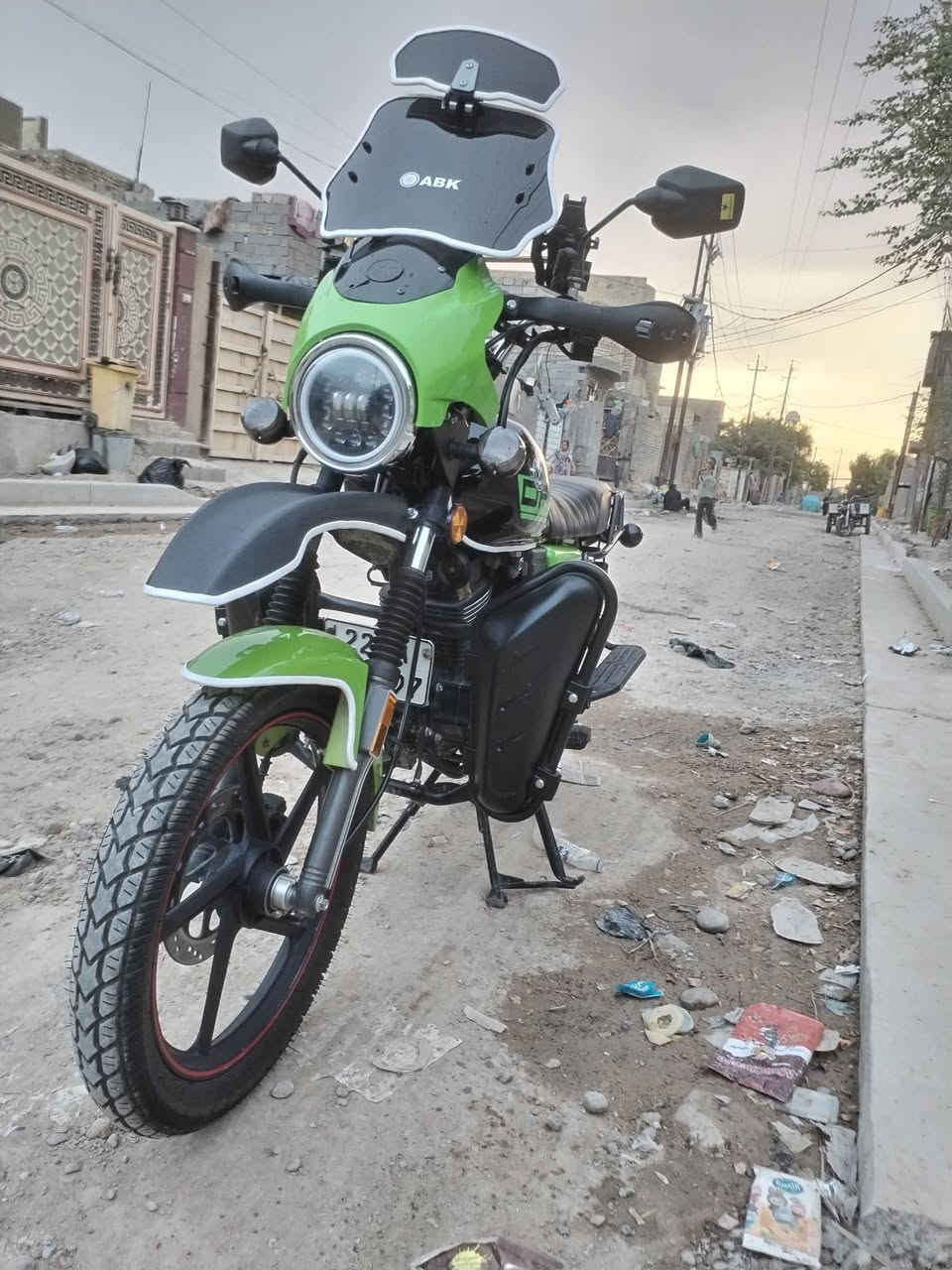 السلام عليكم دراجه للبيع موديل 25 نازلة بل 26 بشهر 4 باسمي تحويل شوكت ميعجبك دراجه كفاله عامه شاصي مكينه كهربائيات السعر 2600 وبيها مجال المكان بغداد الشماعيه الشراي يتصل وبخدمته 
***********
