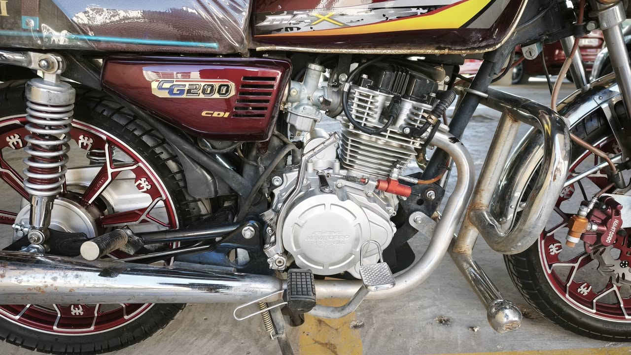 دراجه نامه برو ایرانیه 200cc اشتريته ب 2025 شهر ال 1 نظيفة كلش جير مكينه سبانه مطاختهن ماشية 12 الف
***********
دراجه نامه برو ایرانیه 200cc اشتريته ب 2025 شهر ال 1 نظيفة كلش جير مكينه سبانه مطاختهن ماشية 12 الف
ب700 الف
