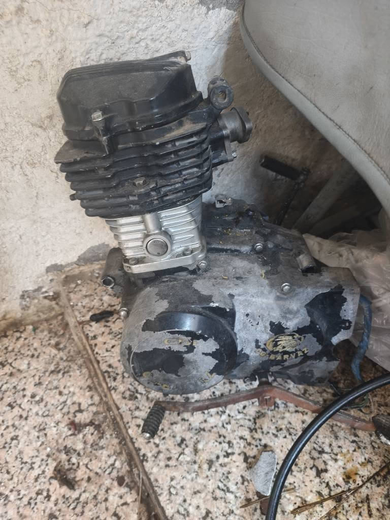 مكينة نضيفة كامت عندي قبل سبوعين وكلولي ينرادلهة تجفيت وعفتهة الي حاب يتواصل وياي *********** البصرة, العراق
