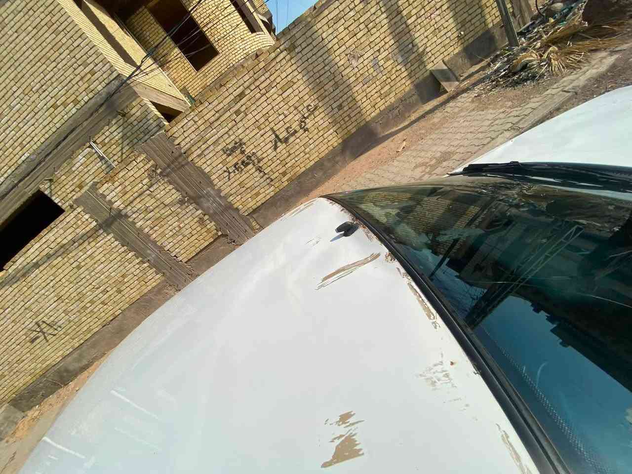 بيجو 405 مديل 2012 باسمي السيارة كفالة محرك كير حدادية تبريد بيهة شوية ترتيبات عايزة السيارة بيهة جاملغ امامي وبنيد مبدلات البنيد علة وضعيتة سنوية لل28 مكاني نجف سعرهة 30 بيهة مجال السيارة 
***********
