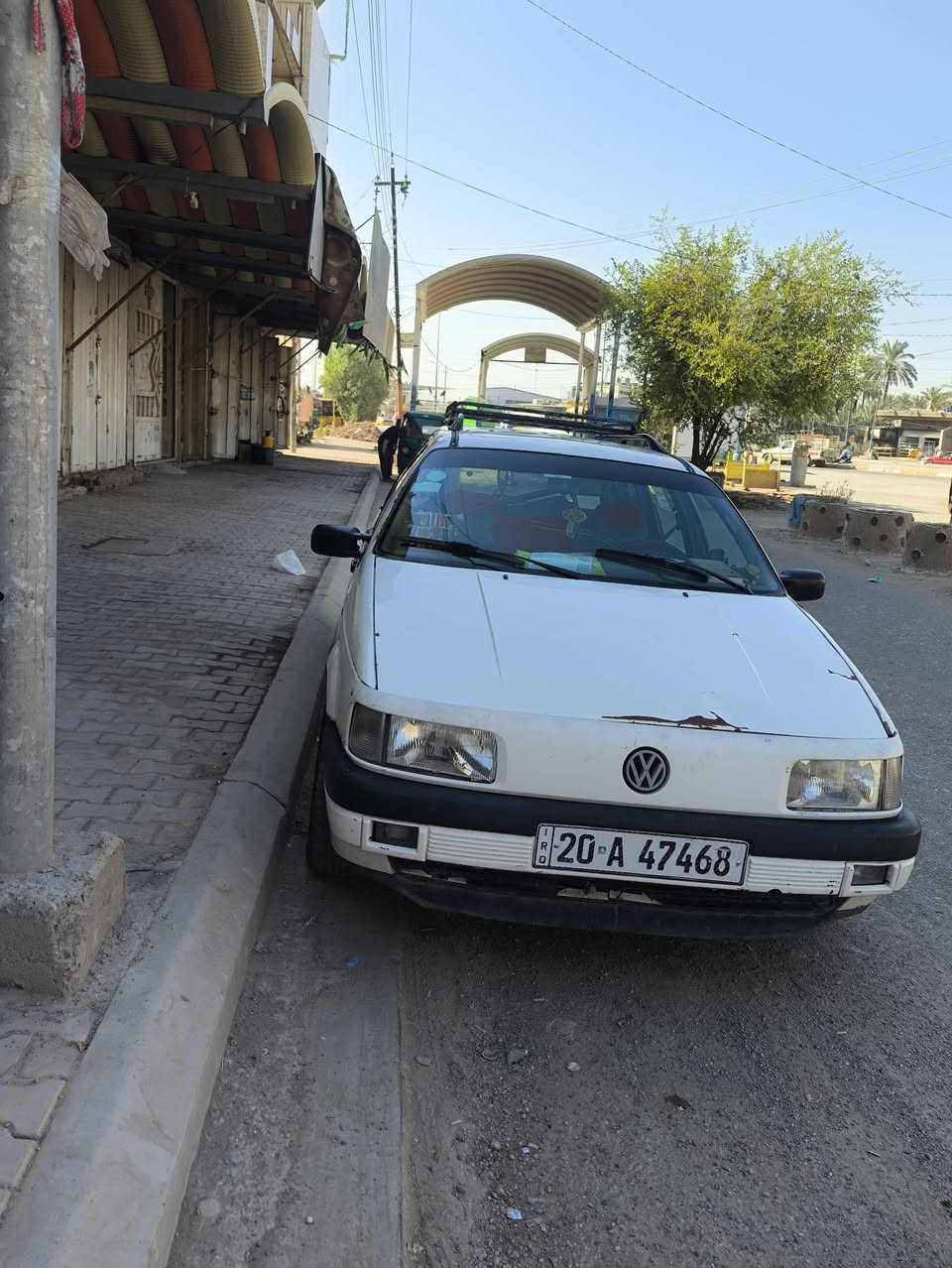 السلام عليكم 
سياره فوكس واكن موديل ٩٢ رقم جديد مشروع وطني سنويه لل٣٠ 
سياره كير ومكينه وتخم تاير امامي خلفي وصدر  دوشمه جديده كله جديد سباره يحتاجلها ترتيب وصبغ سعر ٢٥ وبيها وجال 
 عنون ديالى الخالص 
***********
