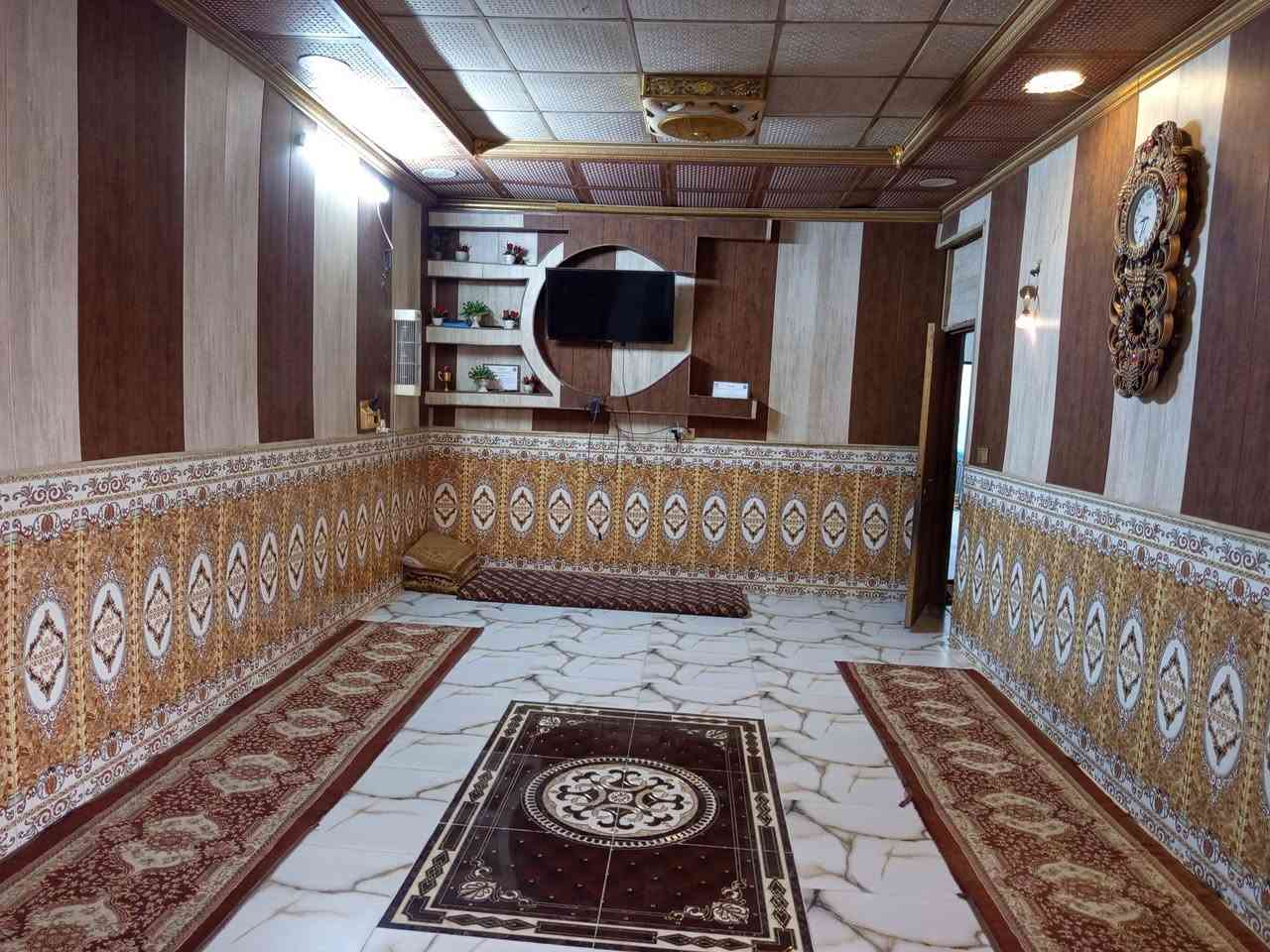 دار للبيع 200م طابق واحد بناء حديث طابو زراعي سند 25 مكاتبه ووكاله تستلم الخدمات ماء وكهرباء وتبليط وخط مولد ومجاري ومدارس ابتدائي وثانوي يتكون من استقبال وغرفتين نوم وصاله نقص سقوف ثانوية ومطبخ نقص سراميك جدران وصحيات داخليه وخارجية وبيتونه وكراج بعقوبة ام العضام مقابل صناعة سلوان 20م عن الشارع العام السعر 115مليون وقابل للتفاوض تفاصيل اكثر داخل الفيديو للاستفسار خاص او ***********
