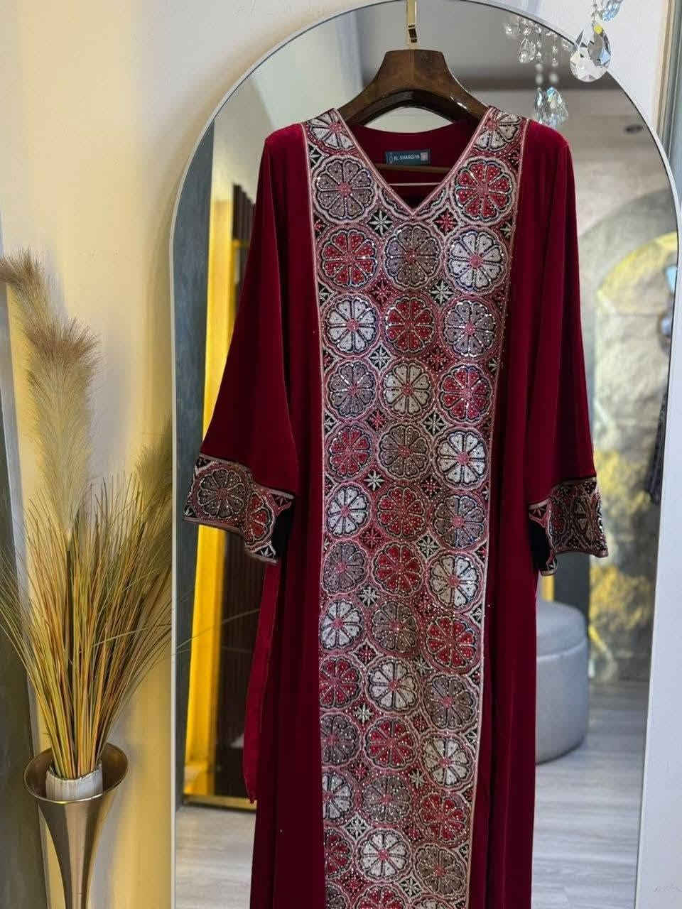 جملة فقط..افتتاح الموسم الشتوي على بركة الله
https://t.me/ali_19778a
📌العنوان/ شورجة تحت تكية

☎️للحجز والاستفسار خاص اولى الرقم التالي ***********
📦متوفر توصيل _نقليات لجميع محافظات العراق

نص مكتوب في الصور:
- محلات الغفران الجملة الشورى جحعة الككية