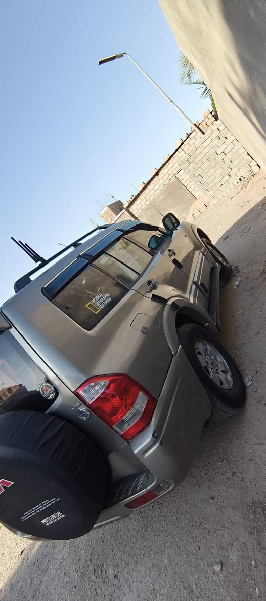 📞   ***********
~~~~~~~~~~~~~~~~~~~~
(( باجيرو خليجي موديل 2003 مصبوغه كلين داير السياره بدون دواخل او قماره  )) 

🔸🔸 ملاحظه // فقط (( كمبريسر التبريد مايشتغل  ))  + (( كبس صوندة الباور )) 

📍سنويه وهزه ورقم بغداد انكليزي دولي (( بااسمي)) نهاية سنة 2028
📍كفاله من الكص ونقل واي عيب شرعي
📍كفاله من الضربه والمعجون فقط (( مصبوغه كله بدون قماره و دواخل )) 
📍مكينه 3000 ياباني بلاد مرغوبه وجديده 
📍كير 5 نمر وكير 4 نمر فور ويل
📍دواخل السياره كله جديده وبلاد ع وكاله
📍تخم تايرات وسبير 
📍ماشيه 300 حقيقي سياره مامتعوبه
📍شاشه أندرويد وكامره + كامره رادار امامي 
📍تحكم 4 بيبان وسنتر لوك
📍كشافات وبلوجكترات كشف + لايت كله (( زنون وكاله)) 
📍كشنات مخمل بلاد جديده + كشن قلابي خلفي جديد ع وكاله
📍منضومة ماء وراديتر ولف حماوه وفانات اضافيه + باتري كله وكاله وجديد
📍تدفئه وتبريد 3 قطع
📍سستم صوت كل سياره بلاد كلش راقي
📍تخم دسكات للبريك شرط الوكاله وجديد
📍منضومة نوزلات وبخاخات ومجاول كله وكاله ياباني جديد بلاد
📍كزوز جديد بالكامل + حجر بيئه مستوبيشي جديد
📍مشط ستيرن جديد 
📍حداديه نظافه 80%
