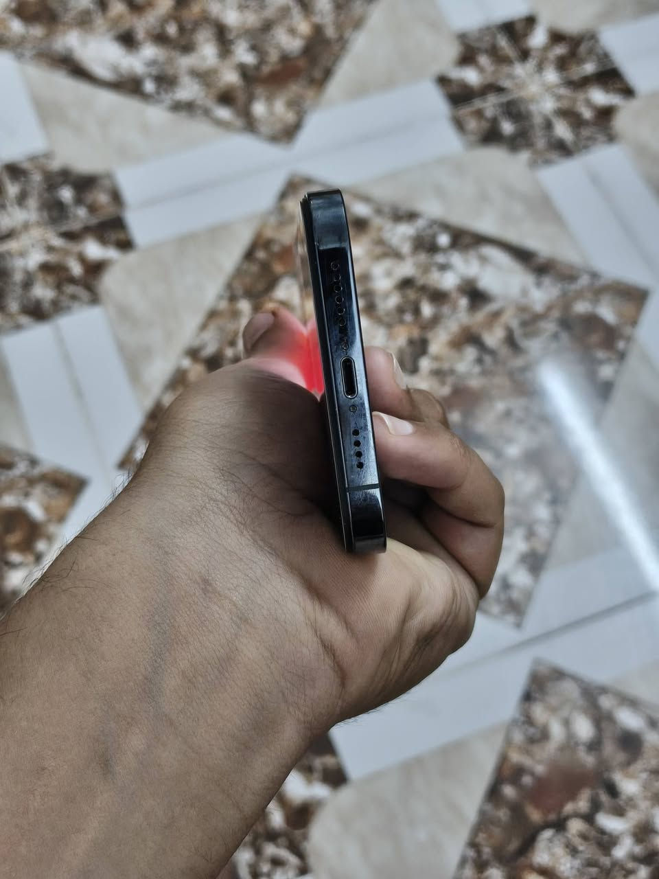 سلام عليكم عندي ايفون 12برو ماكس
البيع مبدل شاشة زايد بطاريه جهاز أي عيب مابي كله شرط وأي فاي كاميراته سماعات كله شرط سعره 290شراي يخابرني يرهم مراوس ***********

