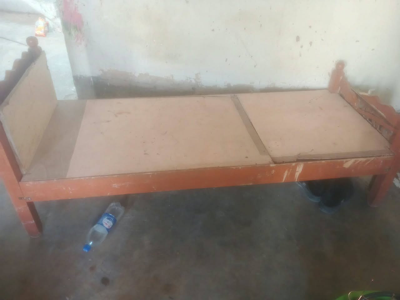 مبردات أخو الجديد عدد ٢ بنكه  مع صوبة كهربائية مع سرير نفر مع عرابنه طفل كل ذنب فقط ١٥٠ ألف ***********
