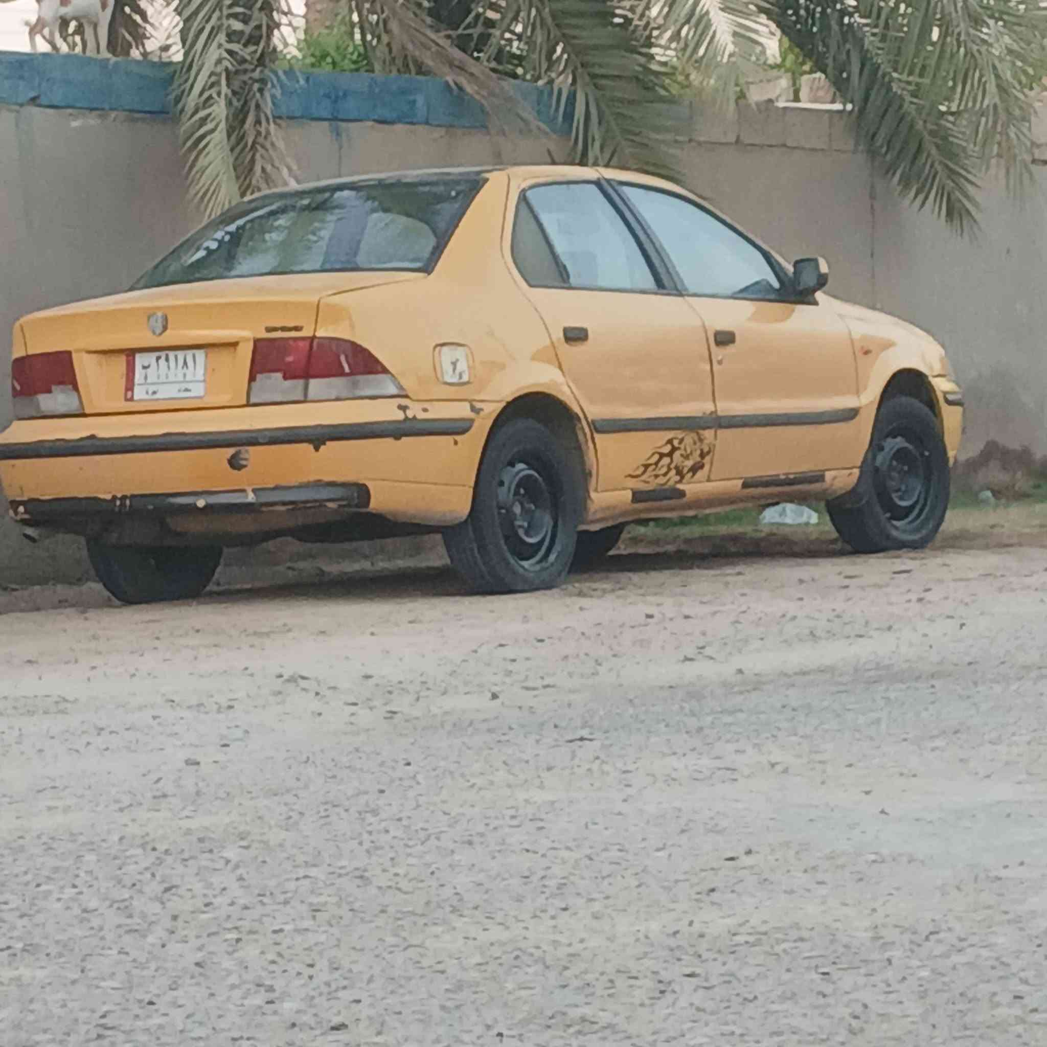 سمند للبيع ٢٠١١ محرك كير كورلا بيها خيط تبخير بصيط كلش بدون تنقيص وبيها نضوح بين الكيروالمحرك جبنه المكان قضاء المدائن سلمان باك سعرها ٢٨ وبيها مجال رقم ***********
