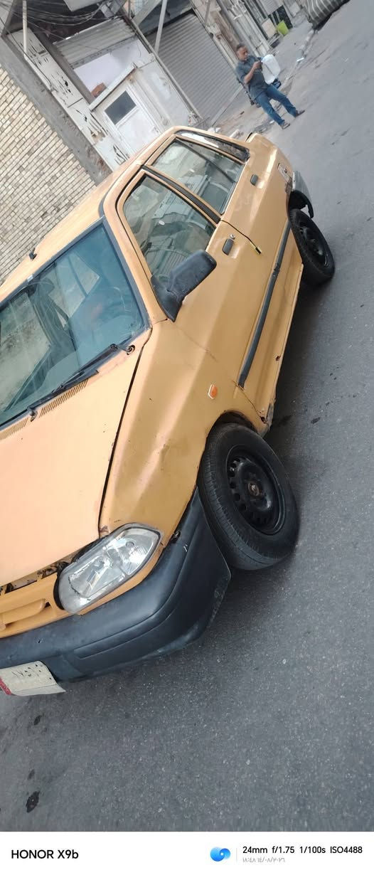 السلام عليكم شباب سايبه للبيع بلا راعي السعر 9 بها مجال قليل مكان السياره نجف حي الشرطه هذا الرقم *********** شباب انا مكلف  بالنشر
