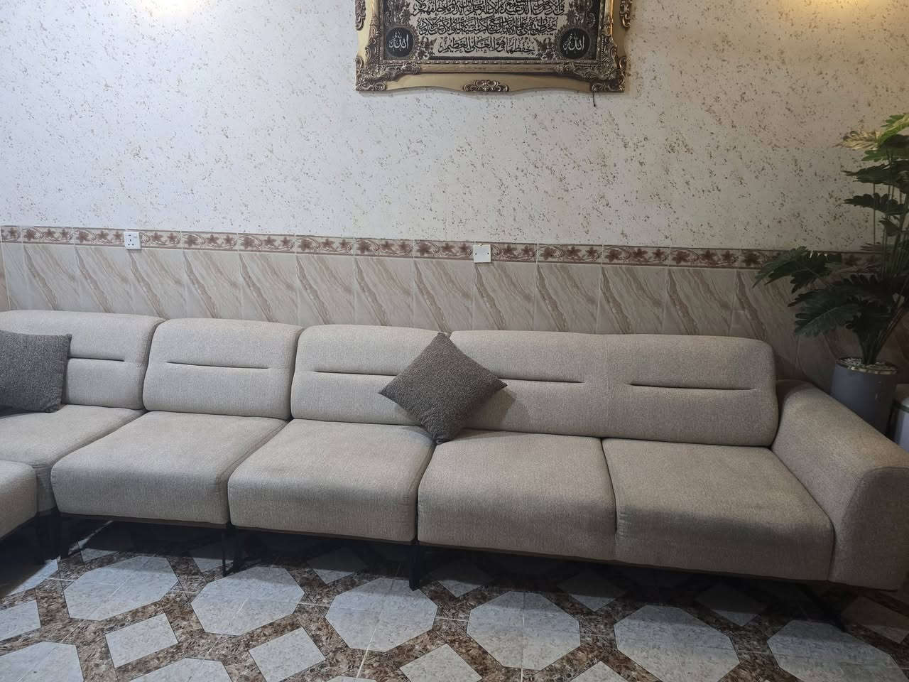 السلام عليكم ديوان للبيع اربيل بحركه استفسار عل واتساب***********
