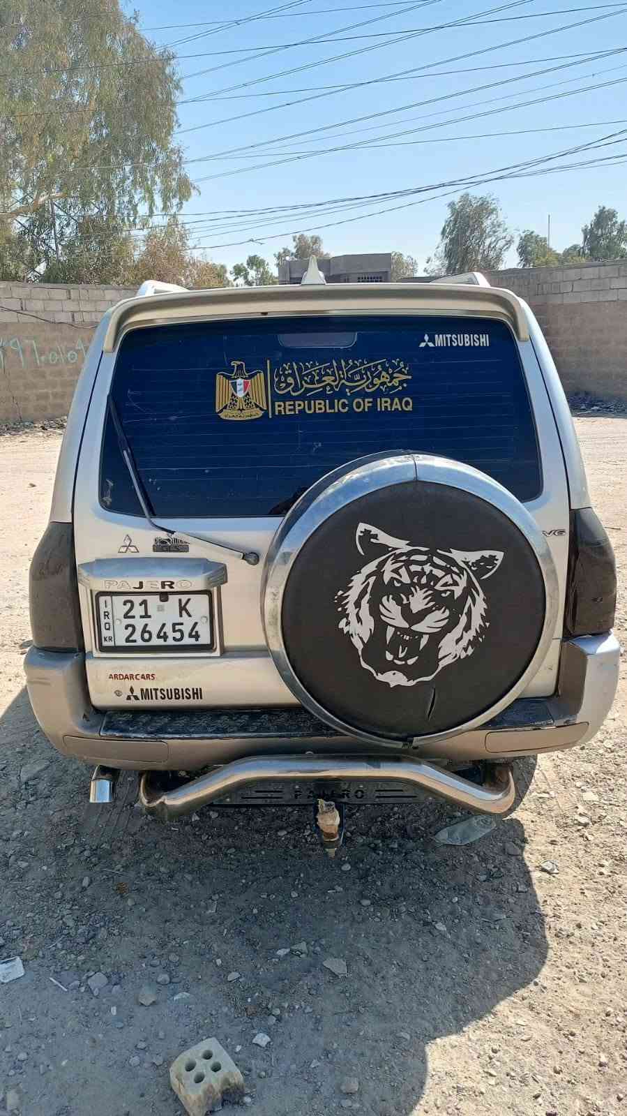 السلام عليكم ورحمة الله وبركاته
باجيرو موديل 2005وارد أمريكي محرك 3000المرغوب 
سيارة جاهزة 
تبريد ثلج 
تخم تاير جديد 
صدر جديد 
شاشة  
كشنات مخمل 
7 راكب 
كير مكينة جدد مكفولات
سيارة ماشاء الله جاهزة 
مكاني بغداد جسر ديالى الجديد 
السيارة بسمي 
رقم ***********
السعر 65
