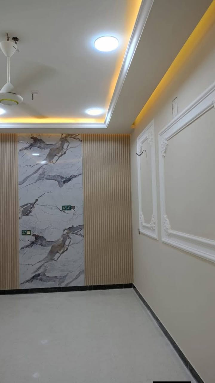 ✨ الدكتور لديكور ✨
تريد تغيّر جو بيتك وتخليه أفخم وأرتب وبستايل يلفت النظر؟ 🏠✨
إحنا نوفرلك أعمال ديكور وتنفيذ حسب ذوقك واختيارك:

🔹 نقوش جدارية
🔹 نقوش ملكية وفخمة
🔹 سقوف ثانوية وديكورات
🔹 بديل رخام
🔹 بديل خشب
🔹 أصباغ جوتن أصلية
🔹 أصباغ بلاستيك ودرجات أولى
🔹 تنفيذ مرتب واهتمام بالتفاصيل 👌

📸 شوفوا بعض من أعمالنا بالصور، والحكم إلكم على الشغل.

📍 نشتغل داخل بغداد والمناطق القريبة

📞 للاستفسار والحجز:
***********
***********

📩 صفحتنا على الفيسبوك:
[الدكتور لديكور – Facebook](https://www.facebook.com/share/1DWVPEr49T/?utm_source=chatgpt.com)

ديكور يغيّر شكل المكان ويخلي كل زاوية بيه تحچي عن ذوقك 🤍✨

