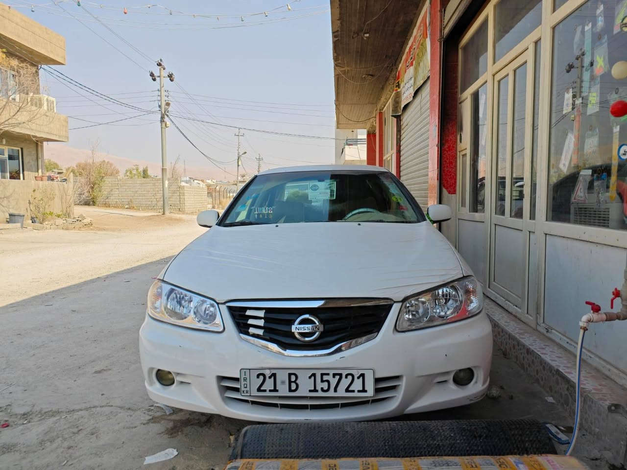 بەناوی خوای گەورە ماشاللە لەماڵی هەموو لایەک
نیسان صەنی ٢٠١٠ ی یابانی 
٤ جام کارەبا کەلە و عەینەک گێچ سپی کامل ناوی کراوە بە فۆرمیکا 
گێڕ عادی 
مەکینە سپی ١٦ 
سەنەوی و ژینگەو ڕێگەوبانی تازەیە تاکوو ٢٠٣١ بەشەرتی تەحویل بەناوی خۆمانەوەیە 
سەقف و شانی بەشەرت بۆیاغ نیە بە حیضام ئەیفرۆشین 
رەقەم تەلەفوون :*********** السليمانية, العراق
