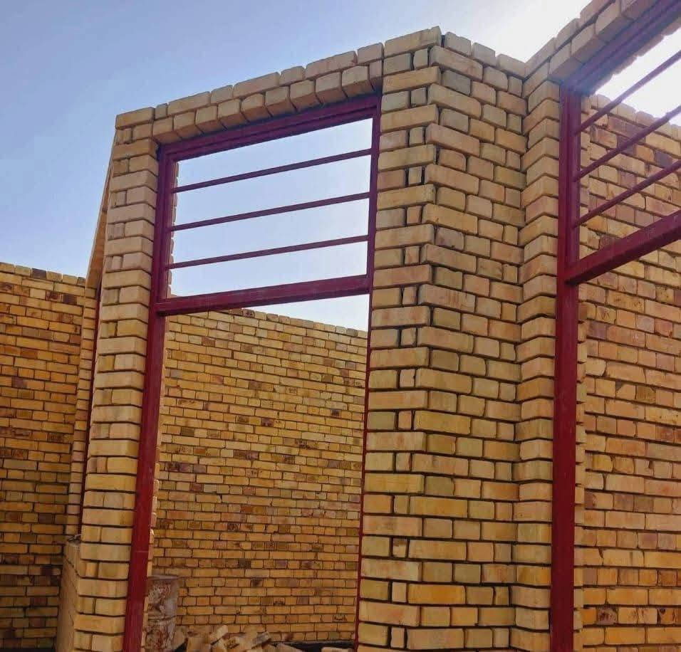 سلام عليكم خلفه بناه طابوك بلوك فرمستون درجة اوله اشرف مهندسين مصداقيه بعمل ولتزام بلعمل باسعار مناسبه انتصل وبيك خير ودلل ***********
