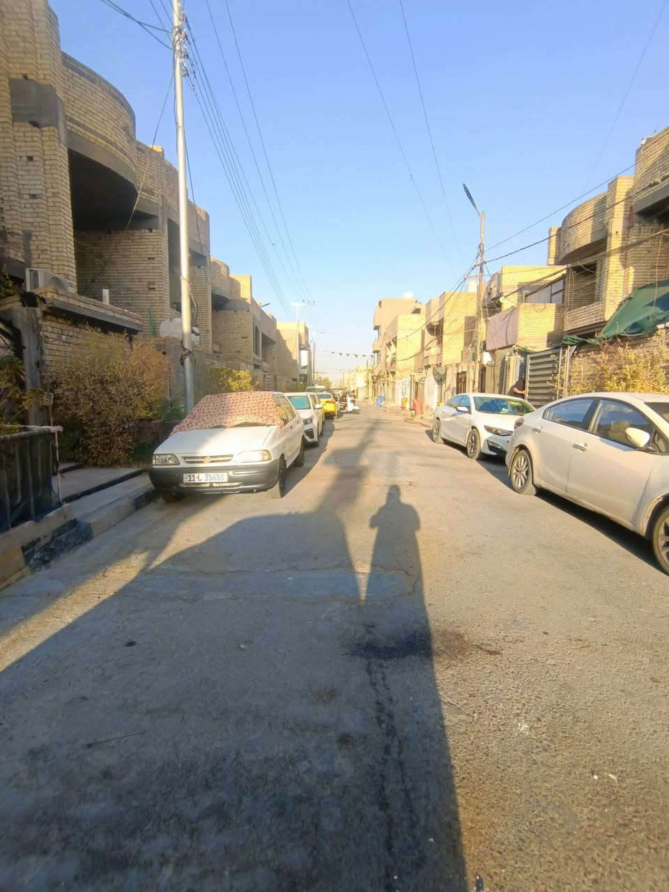 سلام عليكم توفر عندي بيت للبيع 120متر-- جبها 5 نزال--- 24--- بيت زراعي سند 25 سند وكاله موجودات على طابو الخلاني البيت بناء حديث كلش حلو بي 4غرف منطقة كامله كل خدمات مي مجاري كهرباء تبليط موقع لبيت البلديات الضباط خلف الصحفيين قرب مدرسة القوس منطقه حي الامير الاستفسار أكثر *********** رد واتساب ماسنجر سعر خاص حسن للعقار
