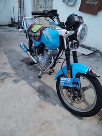 دايون عظم • سمائي • ٢٠٢٤