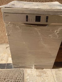 غسالة صحون • جديده • مشتغله ابد