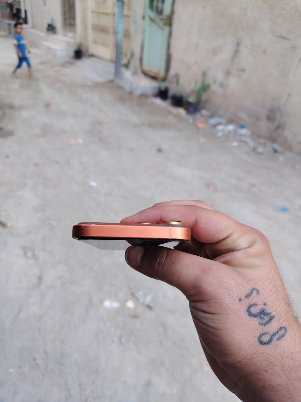 اكس آر محدث ١٧ سعر ٢٣٠ (***********)
مكان كربلاء 
بطارية مبدلا ١٠٠
فيس إيدي شغال.
جهاز يخبل 
كلشي مابدل بي عدا لبطارية
