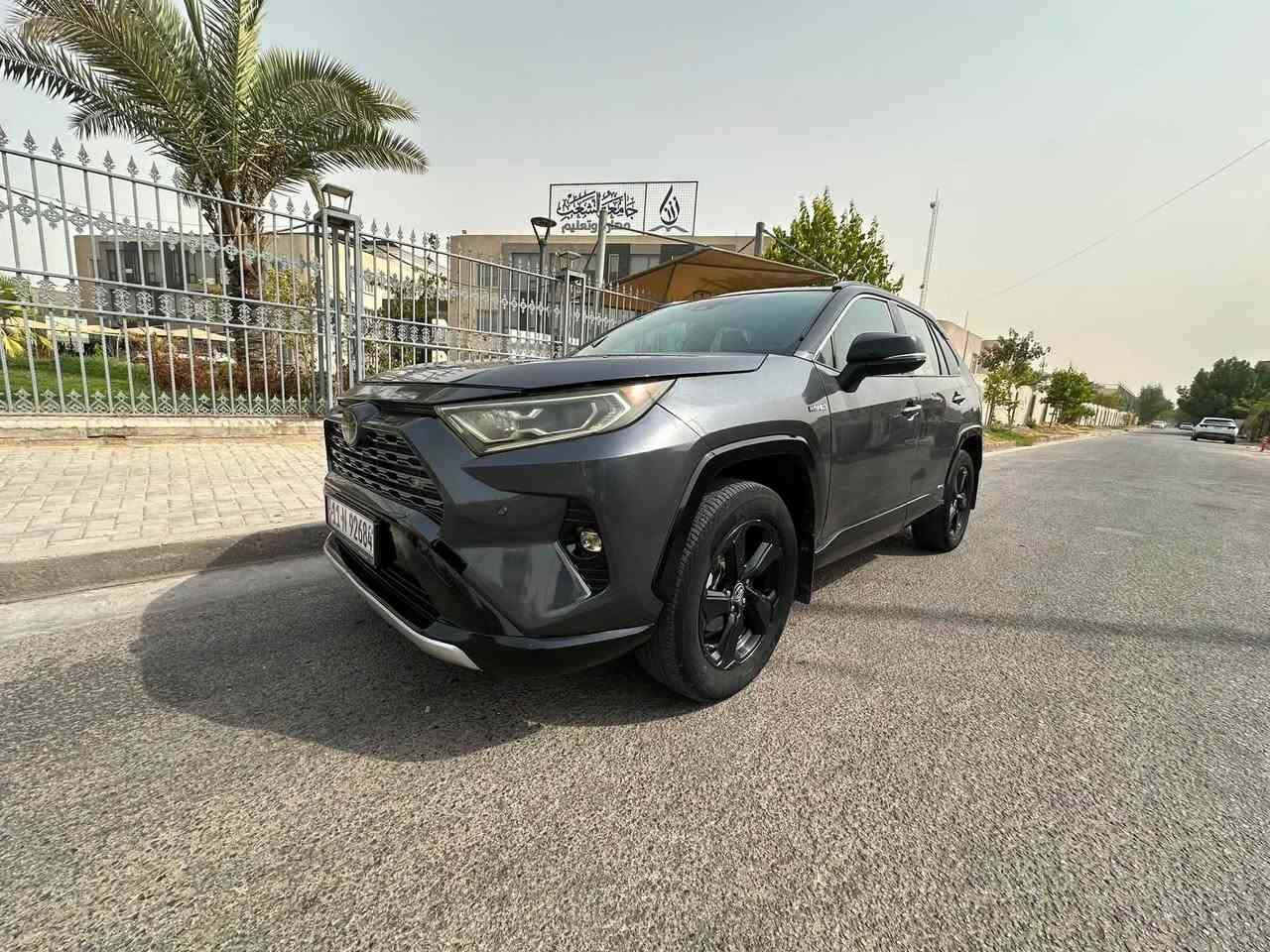 راف 4  Xse.  2020  هايبرد سبورت 
تو كلار 
سعر 165 

فول موصفات رادار/ تشغيل عن بعد / شاشه / بصمه / سلايت 
حساس امامي خلفي / توقف ذاتي 

ضرر خفيف موضح بالصور
عداد المسافات: 100
  رقم بغداد بسمي

 📍بغداد / سيديه 
***********
