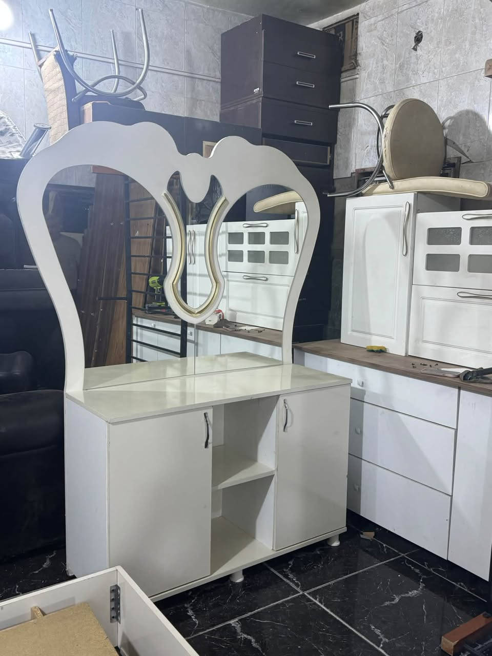 مزاد البركة لبيع الاثاث غرفة نوم تركي نفرين  5 قطع السعر 375 الف العنوان حي الضباط مقابل جامع المدلل متواجدين من ال ١٠ صباحاً الى ال ١٠ مساءً 
*********** اتصال 
***********واتس اب واتصال
