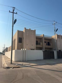 الديوم مجمع طيبه ٢ • ٢٠٠م • ٤ غرف