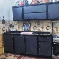 كاونتر للبيع سنك سيراميك الطول مترين السعر 300وبي مجال قليل  حك الجية ...