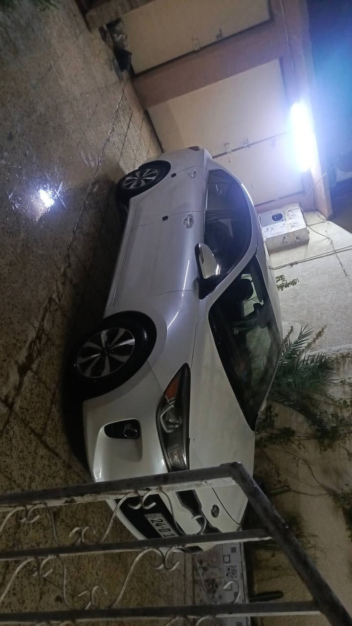 السلام عليكم كيه ريو ١٠١٨ وارد كندي فول فول أعلى فئه بل ريو بصمه سلايت
بصمت ابواب كشنات هيتر هيتر ستيرن ضررها جاملغ خلفي بدون دواخل بدون يربك محرك كير خير من كير Aa المرغوب محرك ١٦ جدي اي  وسياره كدام العين شرط التحويل رقم دهوك العنوان موصل الايمن خابر وتدلل 
***********
***********
