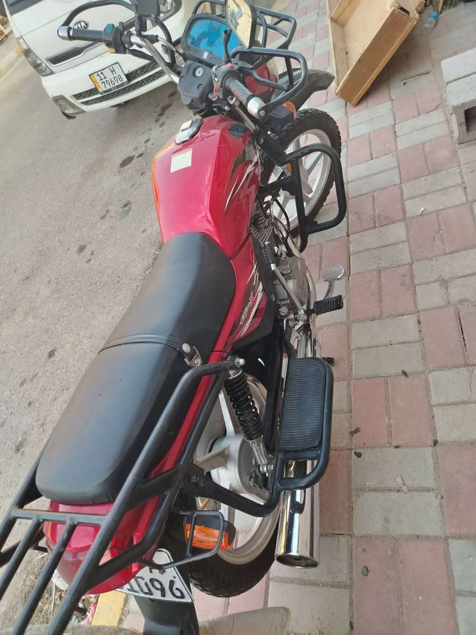 دراجه هاوجي جبلي موديل 23 مسجل لوحات انكليزي باسمي نظيفه حيل
 
مراوس بستوته مسجله وانطي فرق حسب لتفاق 
 
***********
