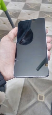 بوكو X6 برو 5G • ٥١٢ • شاشة وكالة