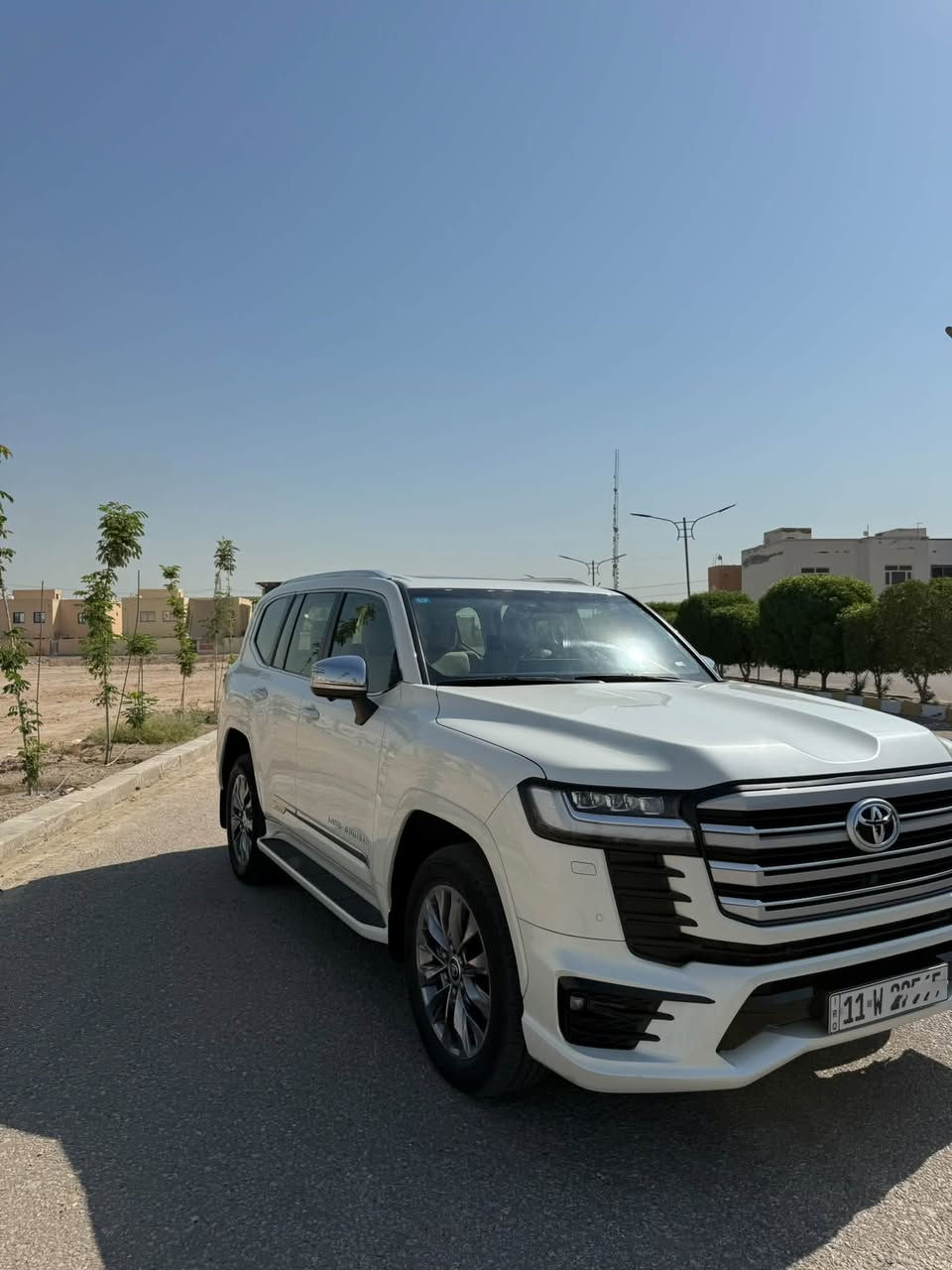 تويوتا لاندكروزر 2024 VX لمتد
ضمان SAS وكفالة عامه
ماشية 32 الف
 مغلفه ppf
محرك 6 سلندر 4000 تنفس طبيعي
سلايد
بصمة ودخول ذكي
تشغيل عن بُعد
هاند بريك كهربائي Auto Hold 
مانع تصادم مع بريك تلقائي
 كوشنات جلد كهرباء
ميموري لكوشن السائق
تدفئة وتبريد الكوشنات
3 شاشات أصلية مع Headphones
تبريد بيانو
نظام صوت JBL
حساسات أمامية وخلفية
دفلوك ونظام زحف
دركسون جلد وصاج مع تحكمات
صندوق كهربائي
LED ثلاث عدسات
إشارات وDRL وBack Light LED
مرايا تعتيم ذاتي
إيرباكات وأنظمة أمان كاملة

باقي الموصفات معروفه 

سعره 760$

رقم ***********
