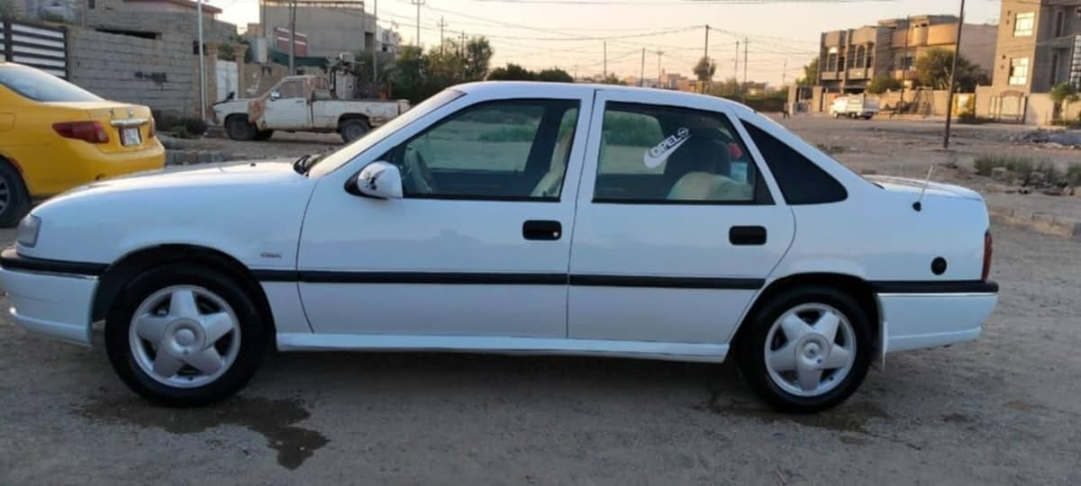 فكتره موديل 95كير عادي محرك شرط مصبوغه جماليه بدون ضربه حجم 18 السعر 55وبيه مجال ***********
