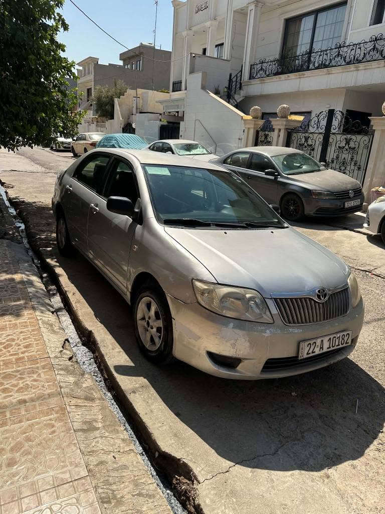کرولا 2005 رنگی رساسی مکینە بچوک کیرو مکینە بی حەیب سەنەوی بەسەرچوە رقمو نوە دو پارچەو نیو سبوخە هندێک ساردەکوت  سەیارەکەبی بی دەعمو لیدرانە شاشەو کامیرەیە   *********** أربيل, العراق
