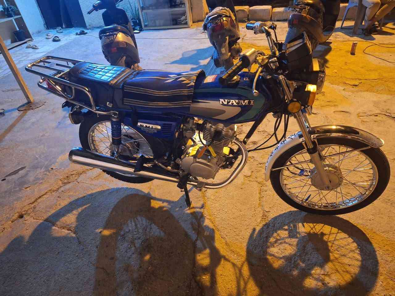سلام  عليكم نامه شلامجه اوراق سكنر مديل ٢٧دراجه نضيفه بحالت الوكاله السعر ٩٧٥والله بيها مجال مكاني كربلاء الحسينيه اي استفسار ***********
