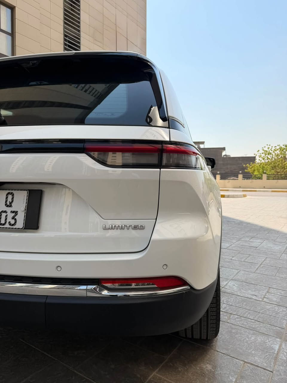 Jeep Grand Cherokee 2024
✨ Limited Plus Luxury | 3.6L V6 | 4×4
* ماشية: 4 الف فقط 
* الموديل: 2024
* المحرك: 3.6L V6 Pentastar
* القوة: 293 حصان
* العزم: 352 نيوتن.م
* ناقل الحركة: أوتوماتيك 8 سرعات
* نظام الدفع: 4×4
* نوع الوقود: بنزين
* عدد المقاعد: 5
* المواصفات: خليجي
* فتحة سقف بانوراما
* رادار أمامي وخلفي وجانبي
* مثبت سرعة تكيفي
* كاميرا 360°
* فرامل طوارئ أوتوماتيكية
* شاشة وسطية قياس 10.1 إنچ
* Apple CarPlay وAndroid Auto
* مقاعد جلد كهربائية
* ذاكرة للمقاعد
* تبريد وتسخين المقاعد
* تدفئة المقود
* تسخين المرايا الجانبية
* نظام صوتي Alpine
* تشغيل عن بُعد
* حساسات أمامية وخلفية
* إضاءة LED
* جنوط قياس 20 إنچ
* أربعة أنظمة قيادة
* السعر: 42.800$
بغداد - حي الجهاد - مجمع النسيم
***********
