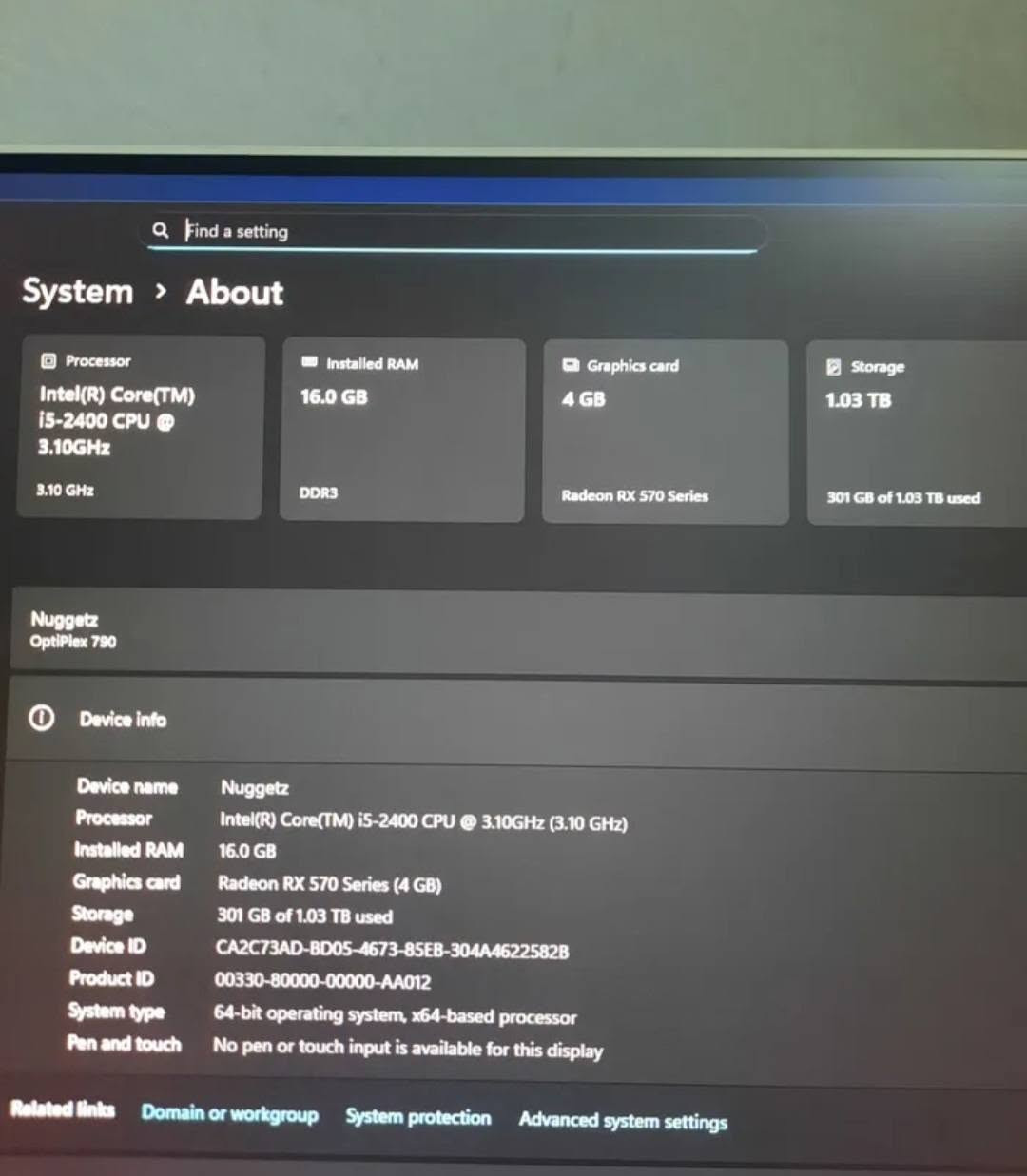 تجميعة كاملة مع شاشة للبيع بسعر 500 الف

cpu: i5 2400   3.10HZ

GPU: RX 570

Ram: 16GB 

PUS: 500w 

SSD: 128GB

HDD: 1Tb

ماوس  ، كيبورد  ، سماعه   ، ماوس باد , شاشة 

السعر: 500 الف

 مكاني البياع ماعندي توصيل 
تواصل خاص: ***********
