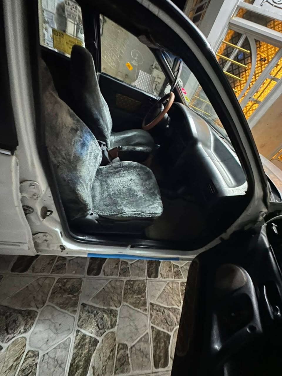 سلام عليكم للنتره موديل 95 رقم ديالى دولي بسميً بيه صبغ حزام جماليه شراط كير محرك كفاله صدر مامي خلفي تخم تاير كهربيات كله كفاله تدفه تبريد شغاله سياره جاهزه الخير مال جناي سنويه 30  العنون ديالى للبيع او مراوس ستفسار تصل عله رقم ***********
