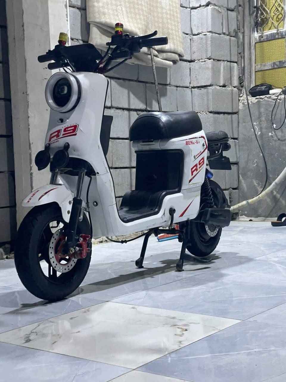 R9 • موديل 25 • بطاريات جدد