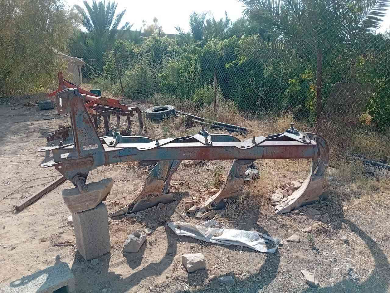 السلام عليكم فدان مال فيات مال شركة ابو الجك سالم من اي كسر ما بي درجة اولى السعر مليونين وبي مجال بسيط المكان القائم والشراي يتفضل ***********
