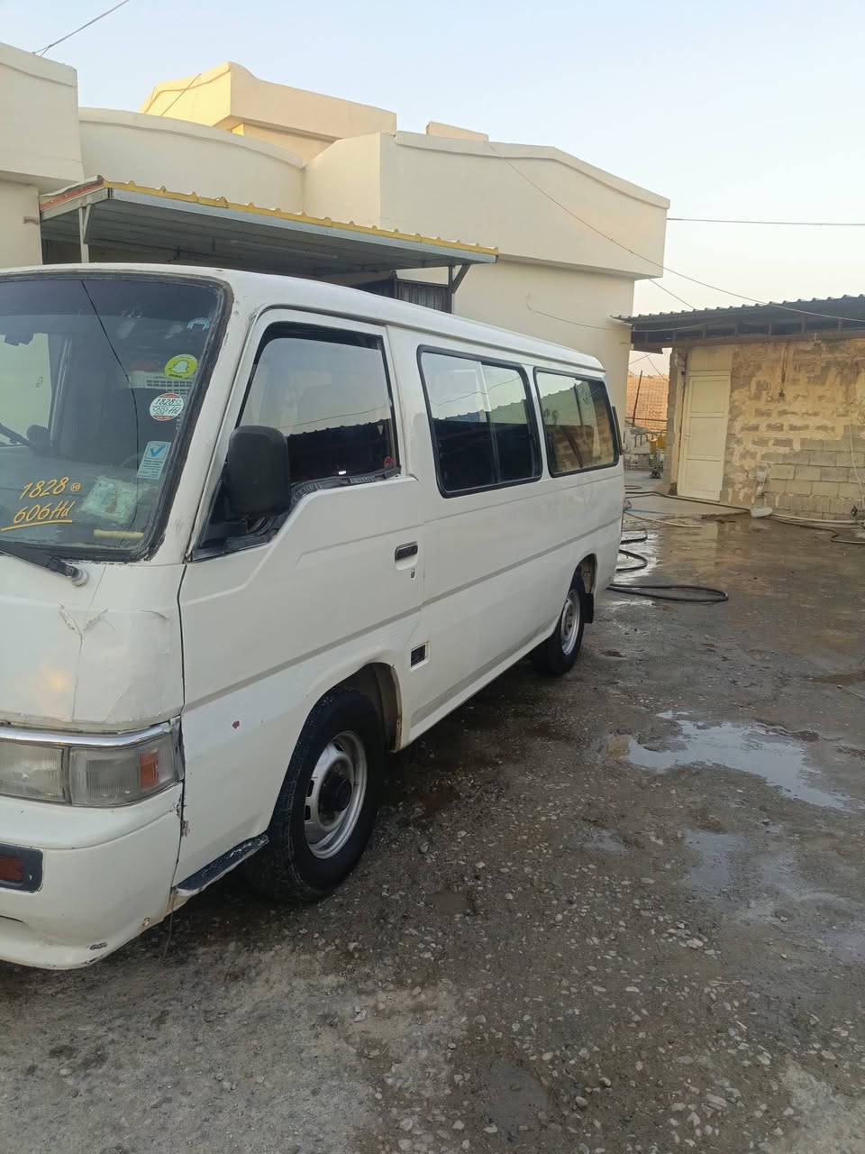 نیسان تەخت بۆفڕۆشتن گێڕ مەکینە بەشەرت ئەکسل بەشەرت جوارتایەی نوی ئاڕم پلاستیک 
***********
