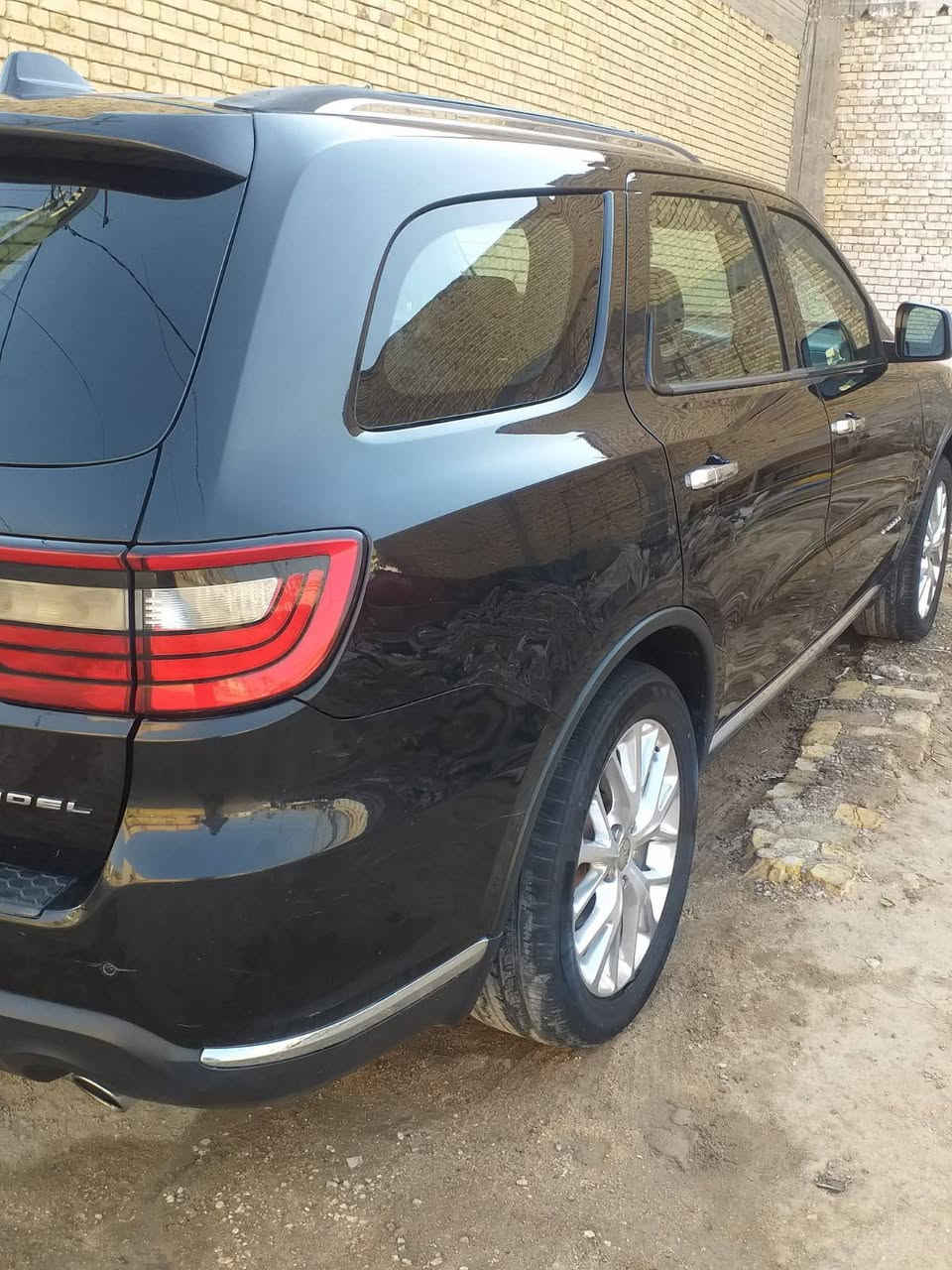 سلام عليكم البيع سيارة نوع دورنگو موديل 2015 رقم بغداد سنوية 2029 سيارة فول واحد على واحد  شفتات استيرن دواخل سياحي تشغيل على البعد فتحه رادار كامرة دوارة جنطة كهربائية حساسات بگ لايت شكل موديل 17
سلام عليكم
للبيع سيارة نوع دورنگو موديل 2015 رقم بغداد سنوية 2029 سيارة فول موصفات واحد على واحد گير موس شفتات استيرن دواخل سياحي تشغيل على البعد فتحه رادار كامرة دوارة جنطة كهربائية كشنات كهربائية حساسات
ضرر جادملغ وبنيد 
السعر 165$
للبيع او مراوس اتصل على صاحب الرقم 
*********** علما غير متواجد على النت

نص مكتوب في الصور:
- بغداد