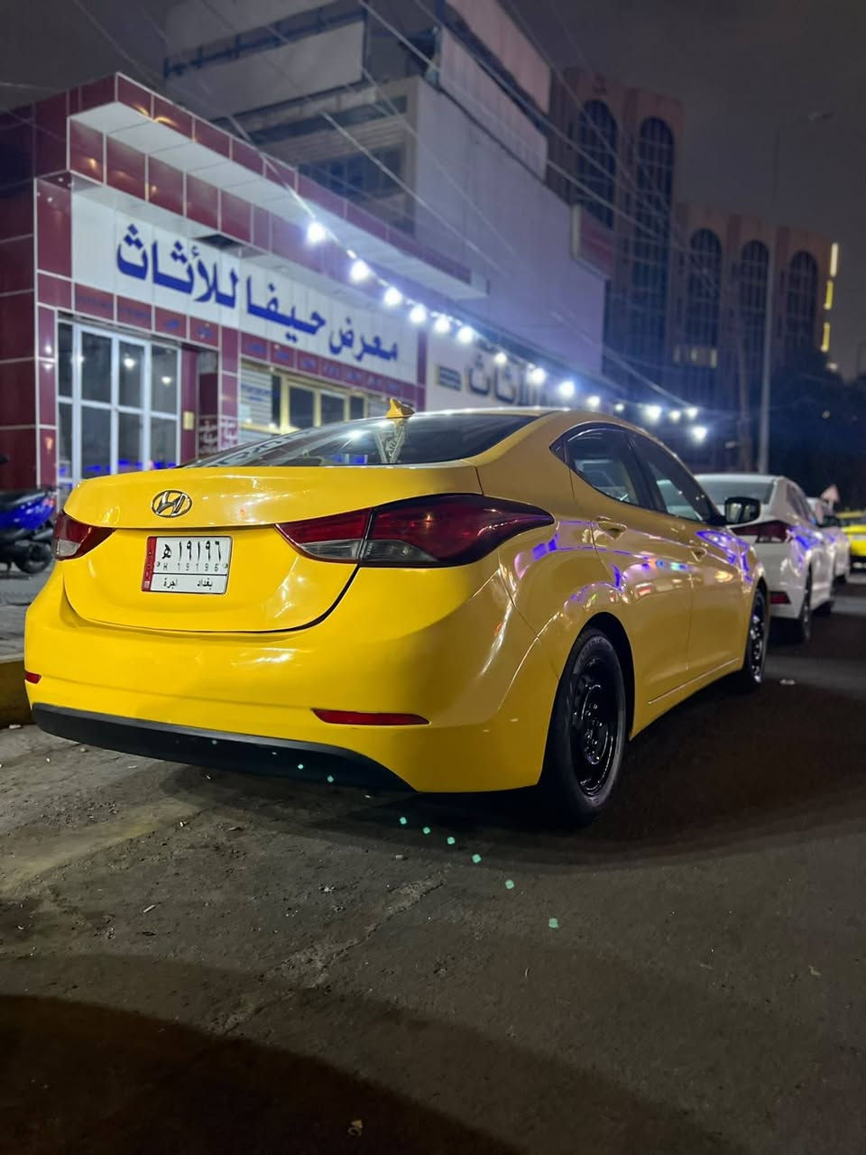 النترا • ٢٠١٦ • بغداد شارع حيفا