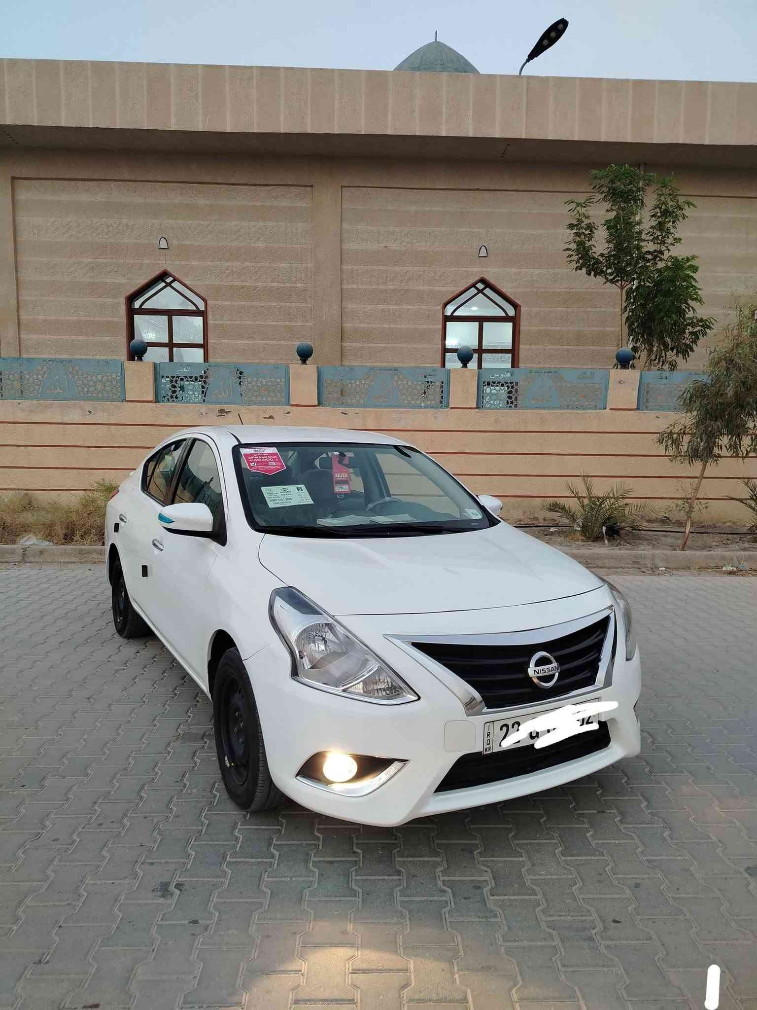 سلام عليكم نيسان صني مديل 2024فول داخل بيجي سياره بعده ع وضع الشركه ماشيه 70 كفاله عامه عده جاملغ لخلفي بي صبغ شرط بدون معجون ابد ولا داخل شرط السونار وبيه قبق الجنطه مرخ بدون اي ضرر ولا داخل  شرط غيره سياره كفاله عامه ابيع شرط السونار رقمه أربيل انكليزي بسم شركه وكاله تحويل سعره بلاش بيع مستعجل 100 بيه مجال مكاني نجف اتصل فقط ***********
