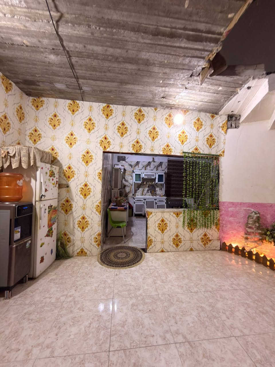 ألسلام عليكم ورحمه الله وبركاته 🤝
دار سكن للبيع بسعر مناسب
مساحه البيت 200 م

شارع 10 م
جميع الخدمات
ماء كهرباء مدارس اسواق كلشي قريب عليك

محتويات لبيت
كراج واسع + حديقه
دوانيه
صاله
غرف منام عدد 2
مطبخ + صحيات خارجي داخلي

العنوان ابي الخصيب طريق الوصطي قرب مدارس طيور الخصيب

نوع العقار طابو ملك صرف زراعي عراقي سند 25

سعر 80 وبي مجال
للتواصل ***********
