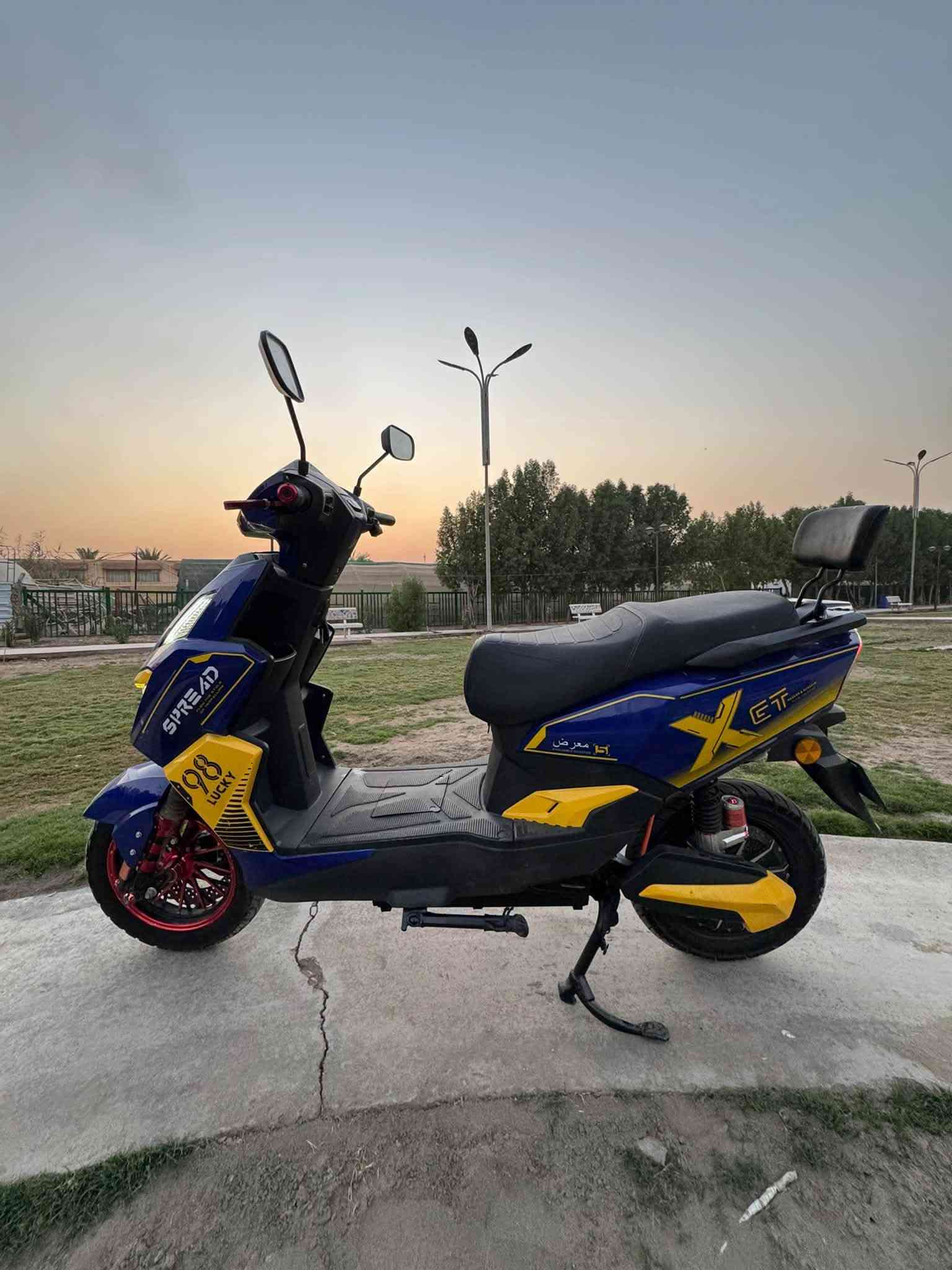 للبيع سكنس رياضي X 
6 بطاريات مبدلهن جدد كامله مابيهة نقص 
اربع سرع مثبت سرعه ونضام البگ 
تايرات حجم 12 ملف 3000 دراجة اخت الجديده 
سعرهة 675 الف مكاني بغداد ابو غريب الزيتون 
*********** واتساب ***********1

